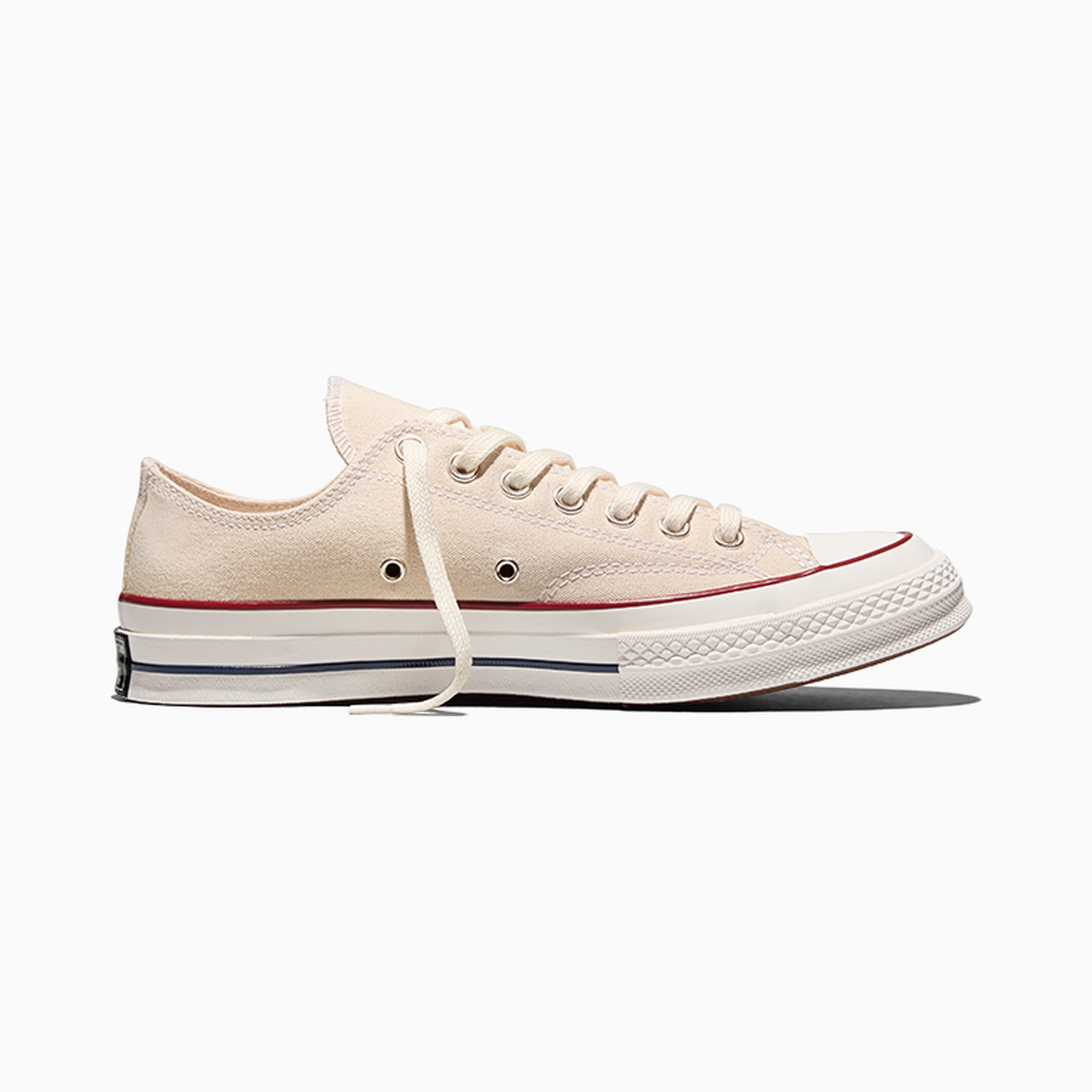 CHUCK 70 image number null