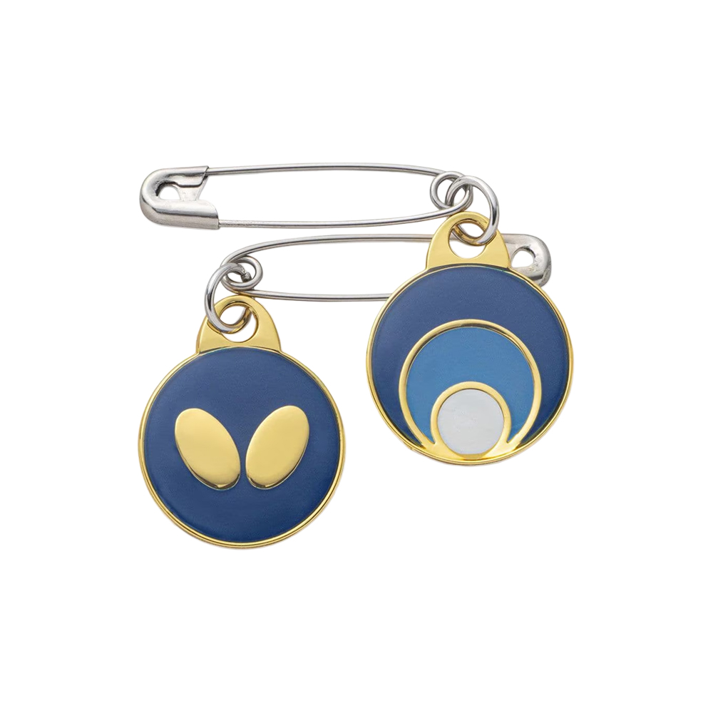 Safety Pin Circle Blue
