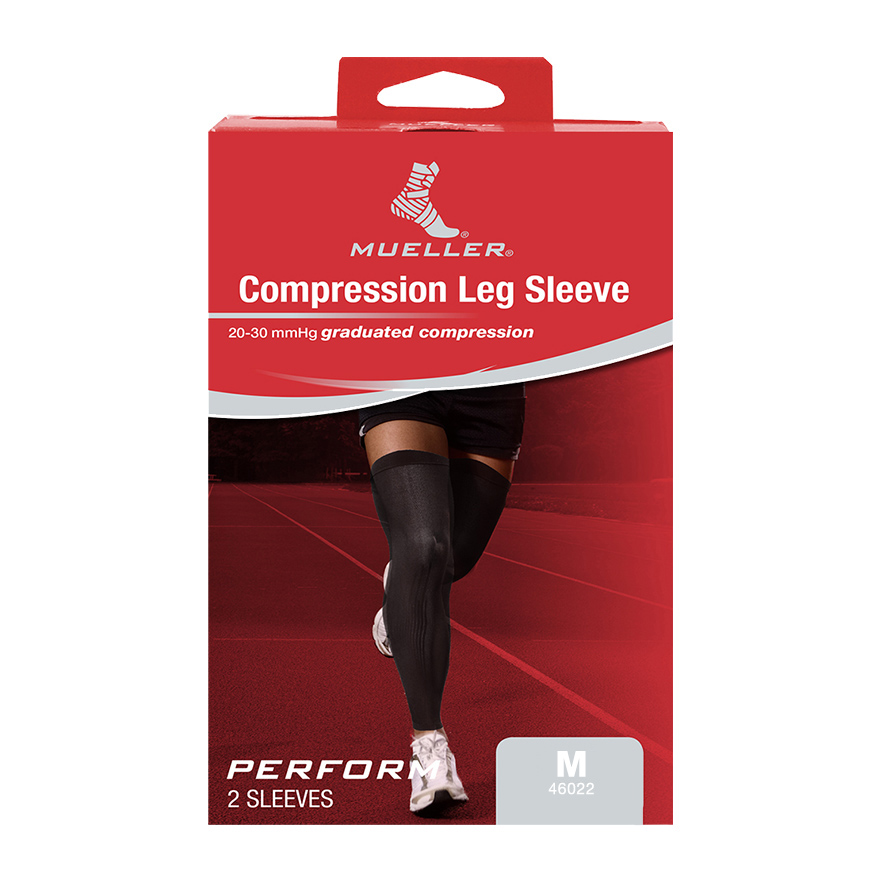 MUELLER® GRADUATED COMPRESSION LEG SLEEVES PERFORMANCE BLACK MD, , large image number null