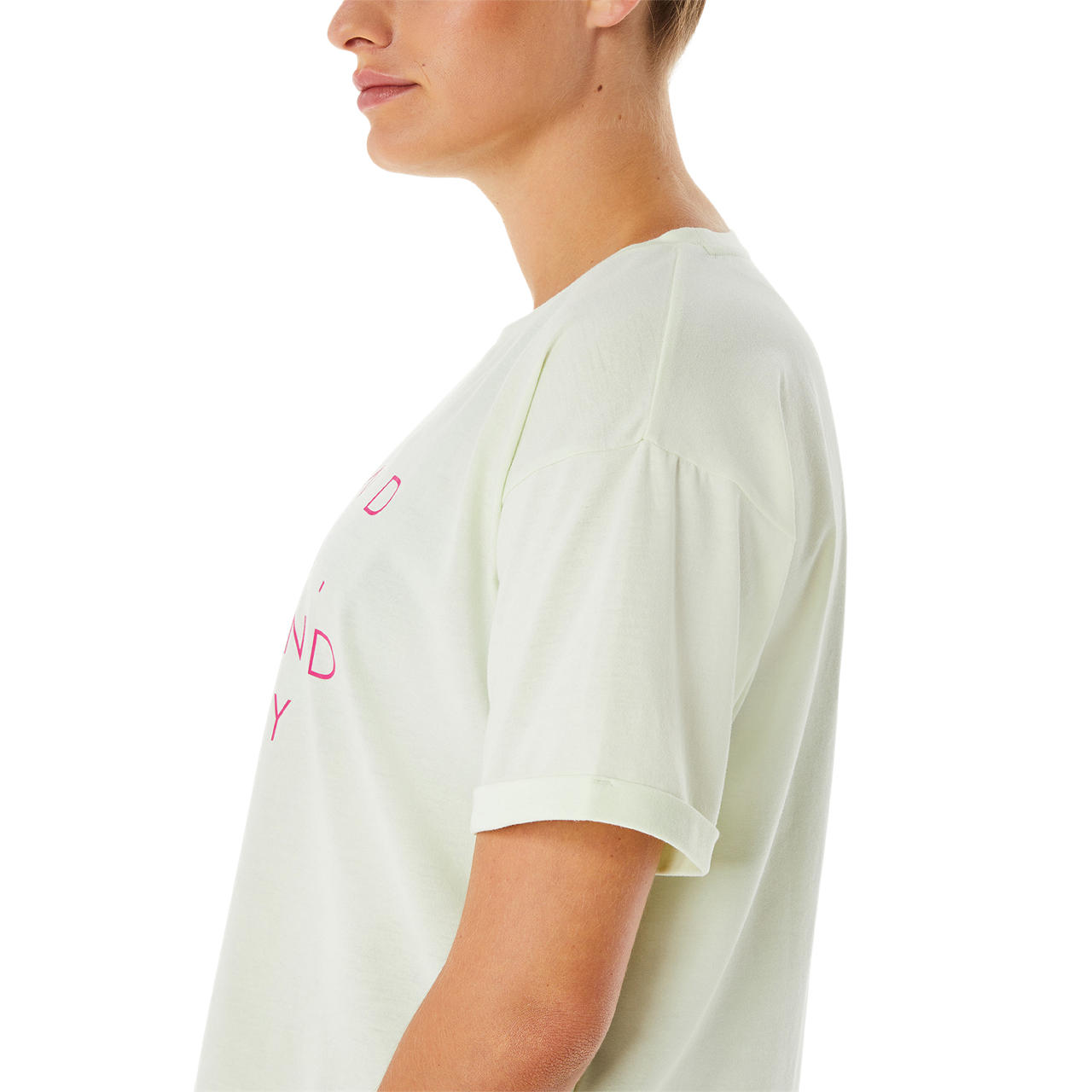 ASICS WOMEN TRAINING CORE RELAXED GRAPHIC TEE image number null