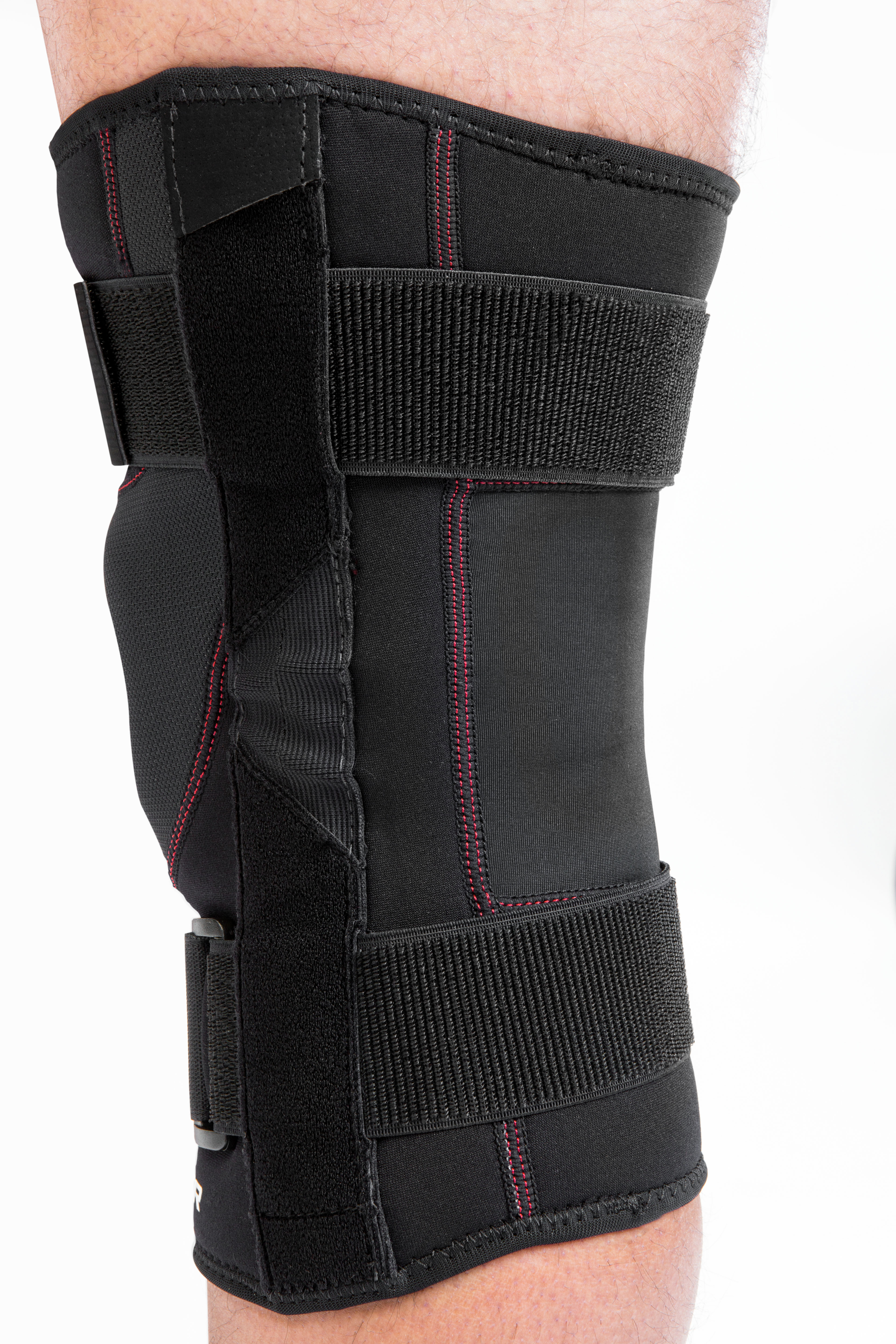 MUELLER® PATELLA STABILIZER KNEE BRACE BLACK LG, , large image number null